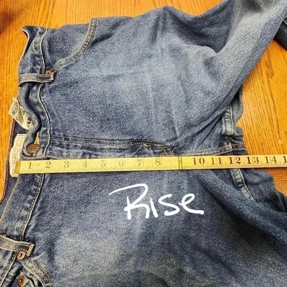 Levis Strauss 100% Cotton Blue Jeans Relaxed Fit Misses 16 Long - Picture 6 of 7